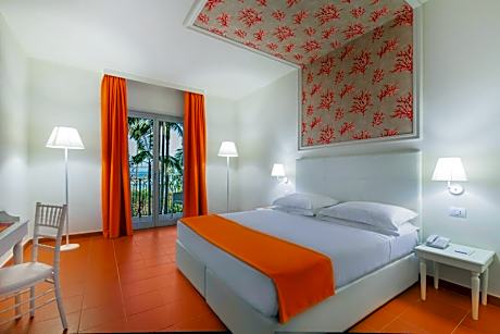 Superior Double or Twin Room with Sea View