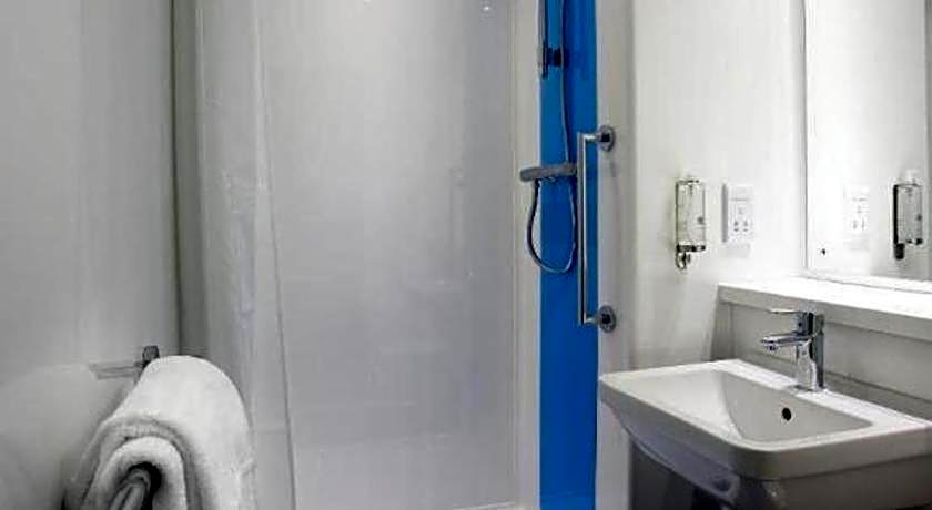 Travelodge Windsor Central