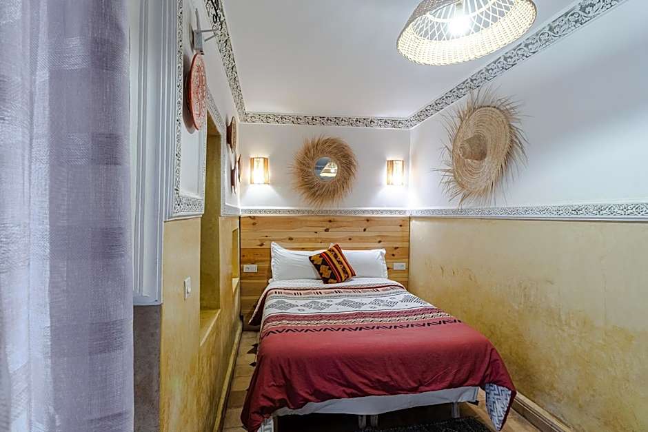 Riad Davina
