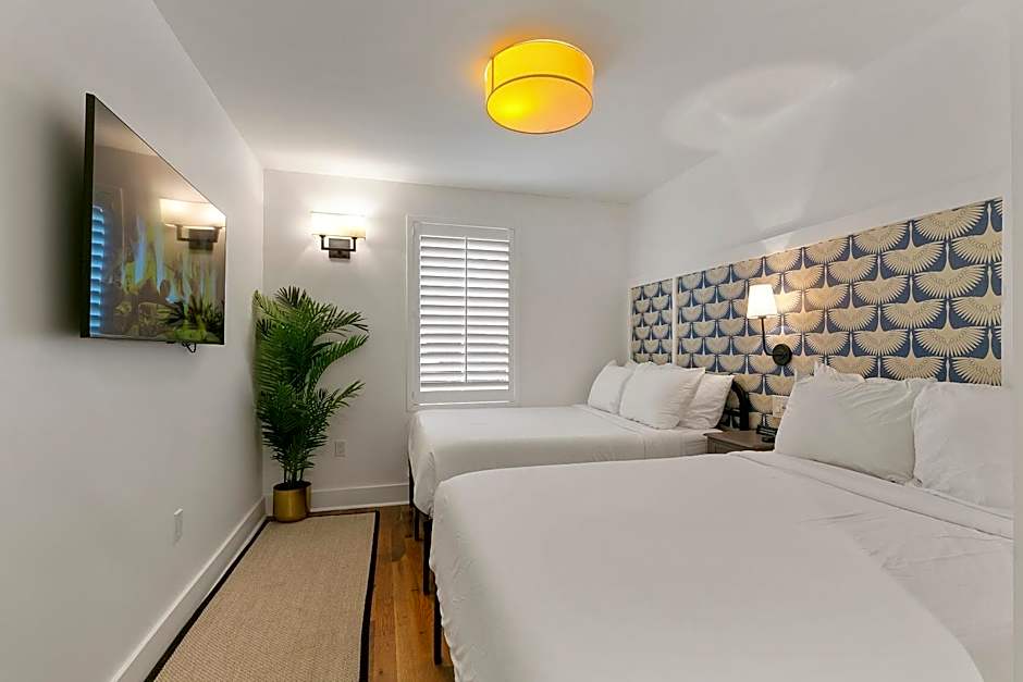 Marsh Hotel