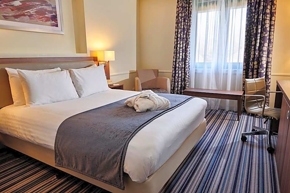 Holiday Inn Ashford Central By IHG