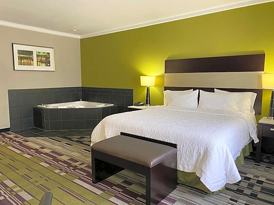 Hampton Inn By Hilton Leesville, La