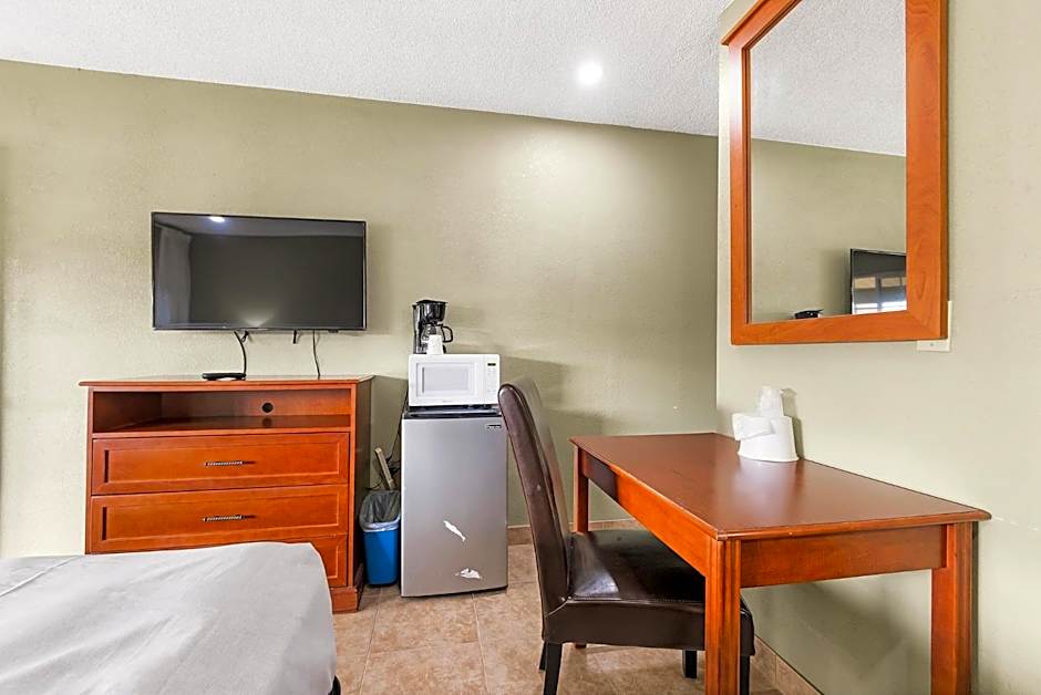 Photo 1 of 10 of 2 Double Beds