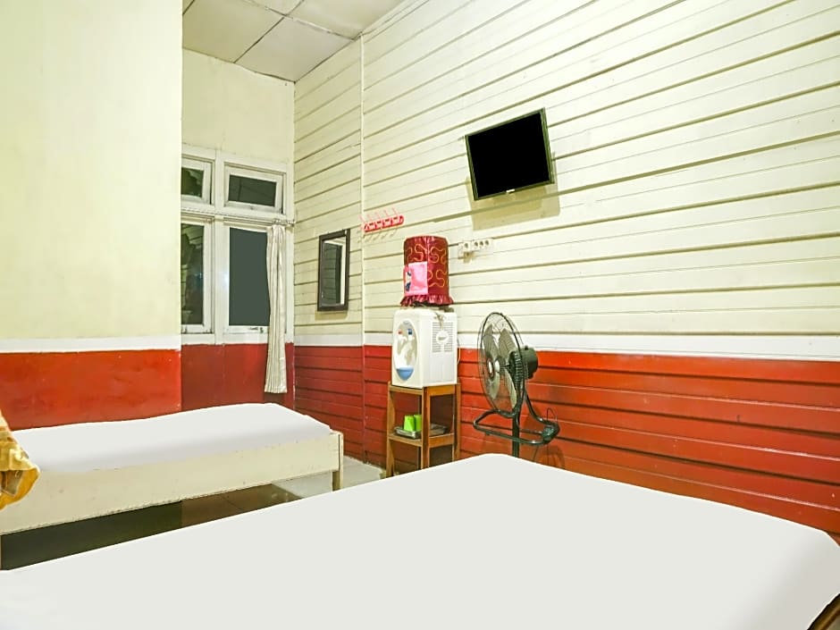 Hotel O Anggrek Daqu Syariah Kapuas