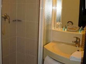 Ibis budget Valenciennes Petite Forêt