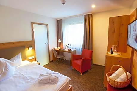 Business Single Room