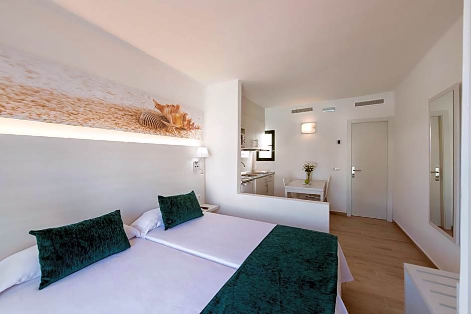 Hotel THB Flora