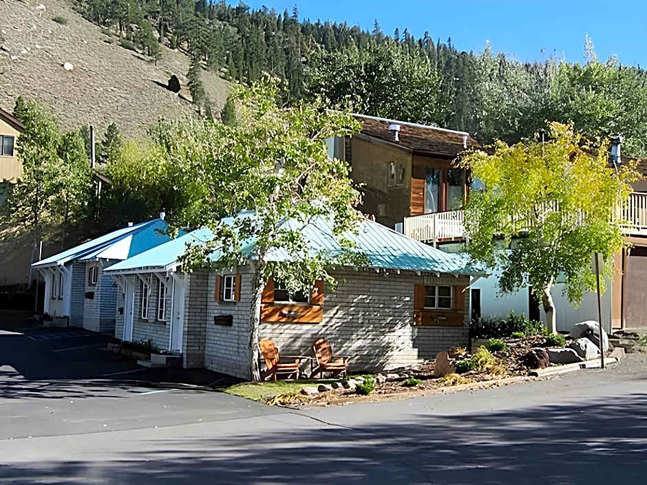 Lake Front Cabins