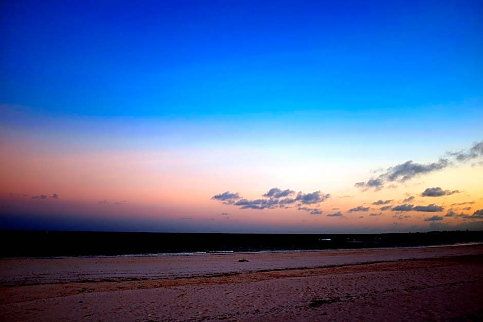 Salty's Kitesurf Village