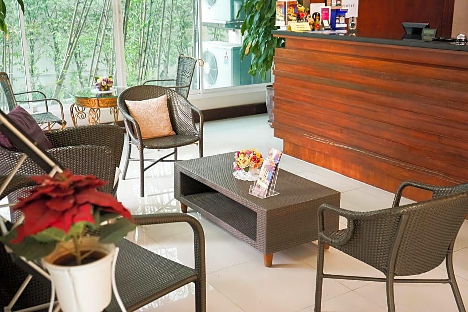 Kanavera Sriracha Hotel & Serviced Apartment