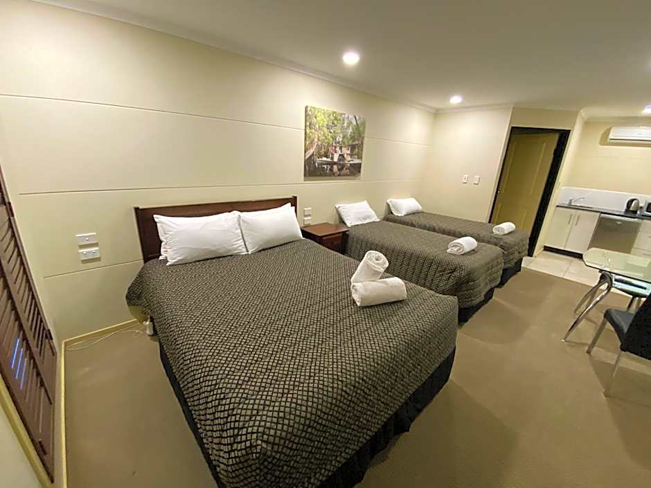 Balranald Club Motel