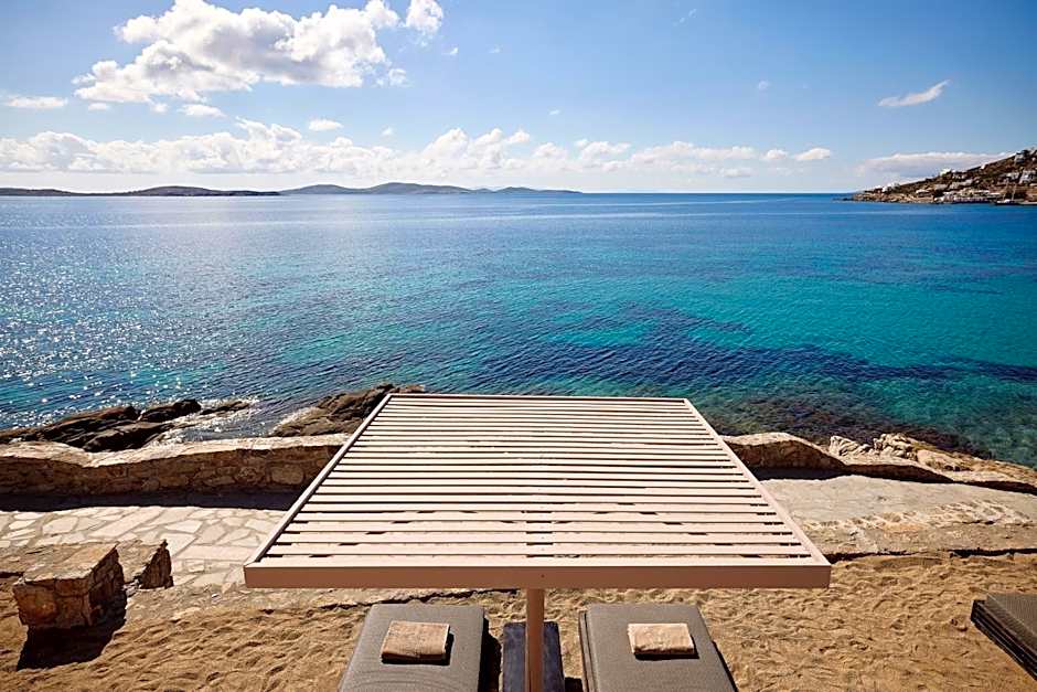 Amazon Mykonos Resort & Spa