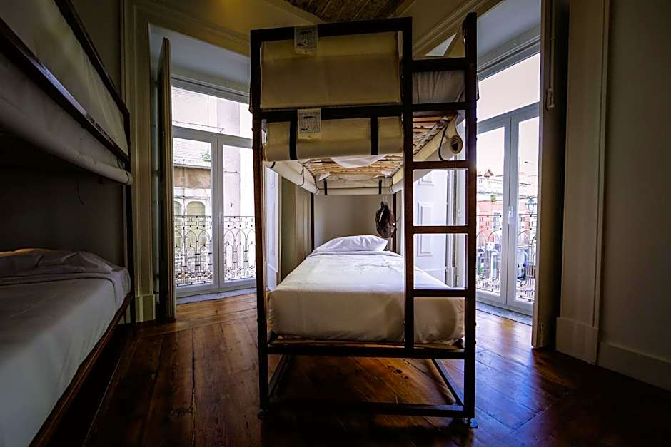 De Pedra e Sal Hostel & Suites