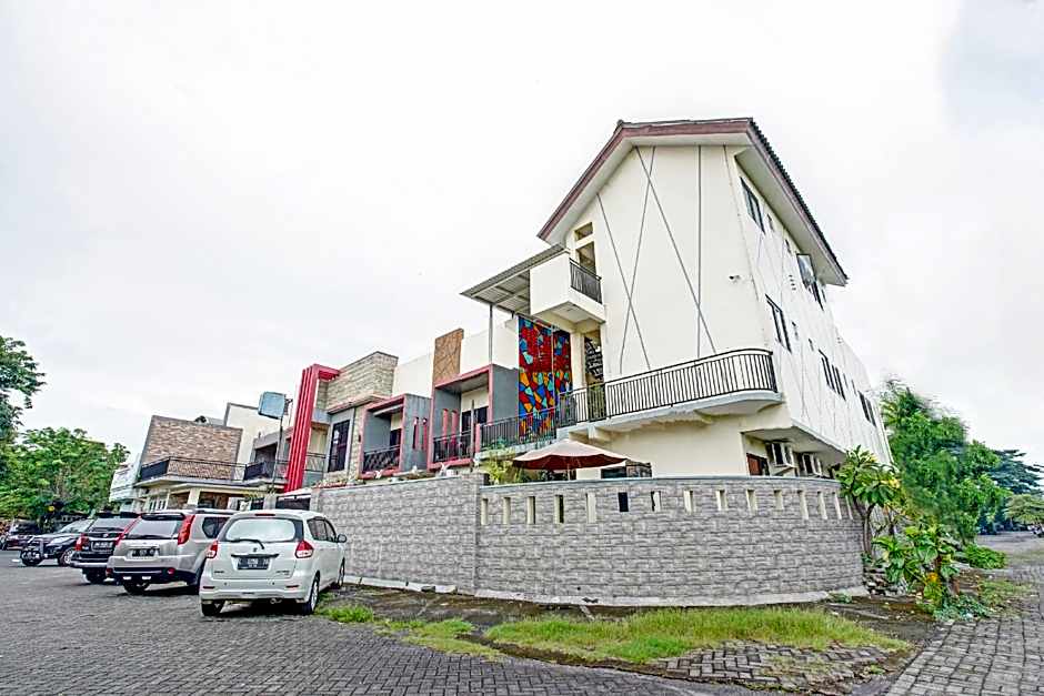 OYO 90801 Deanofaa Residence Syariah