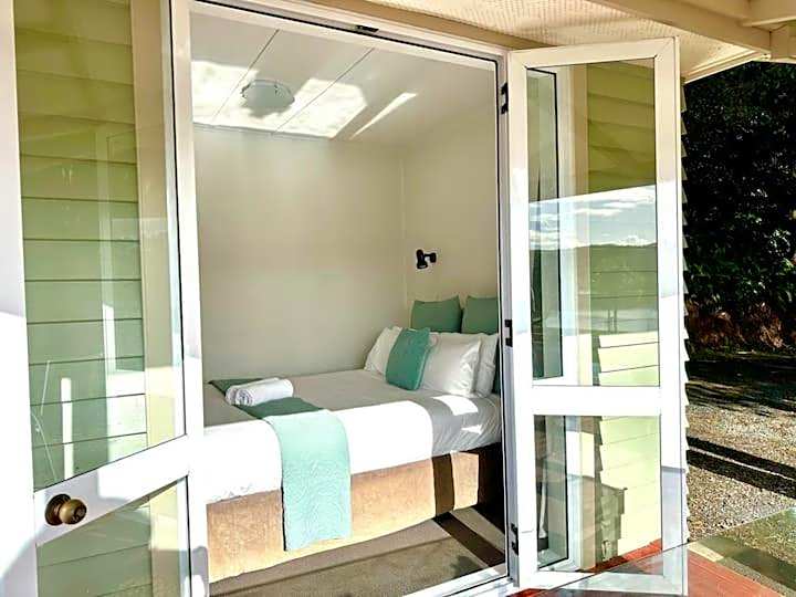 Haruru Falls Retreat