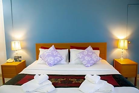 Cabbages and Condoms Inn