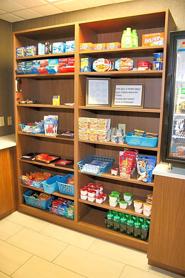 Holiday Inn Express & Suites Douglas By IHG