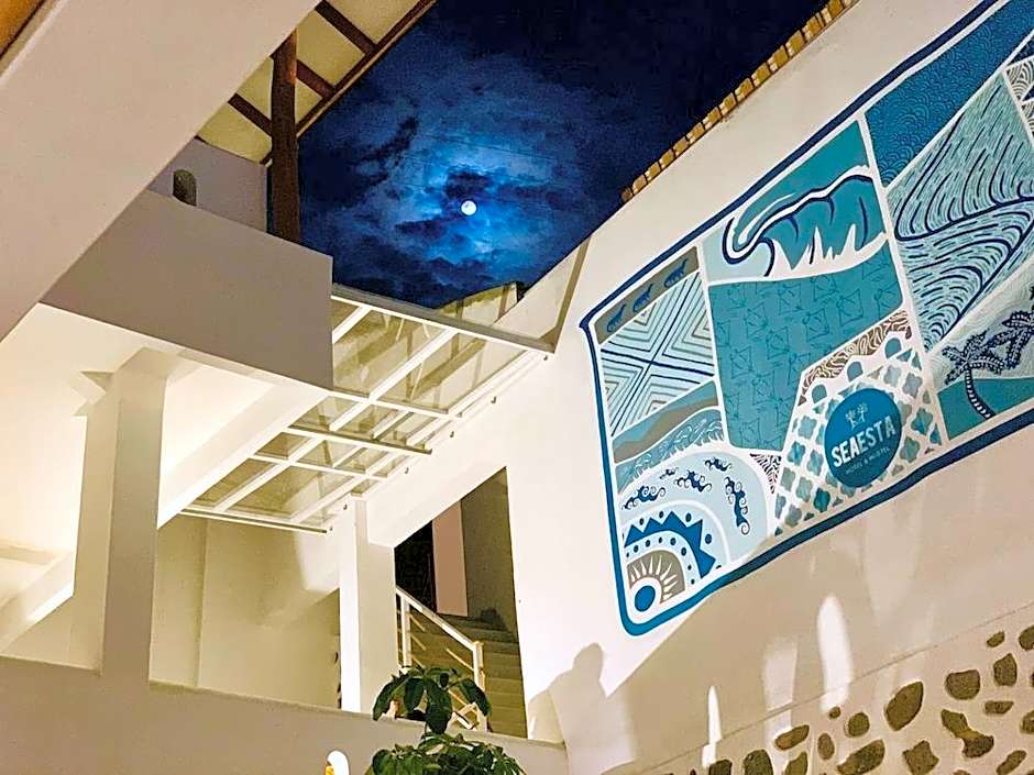 Seaesta Komodo Hostel & Hotel