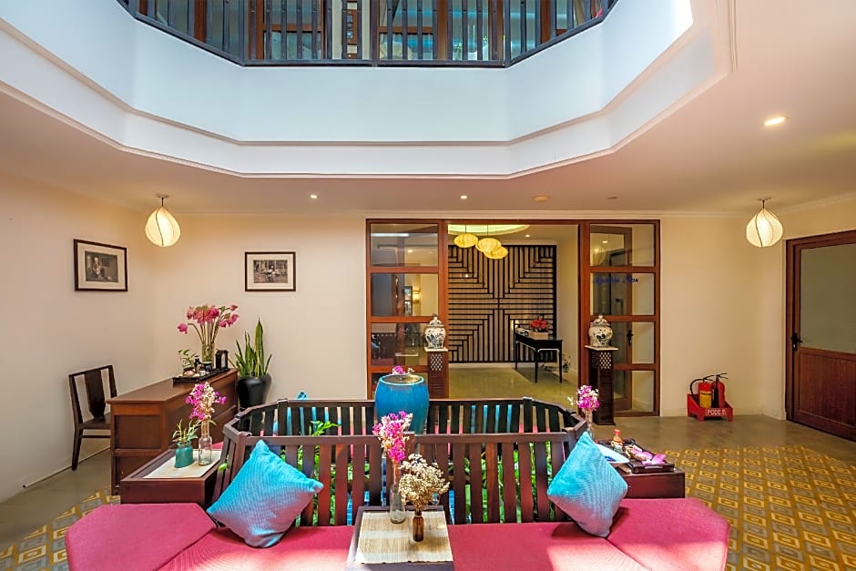 Lantana Riverside Hoi An Hotel