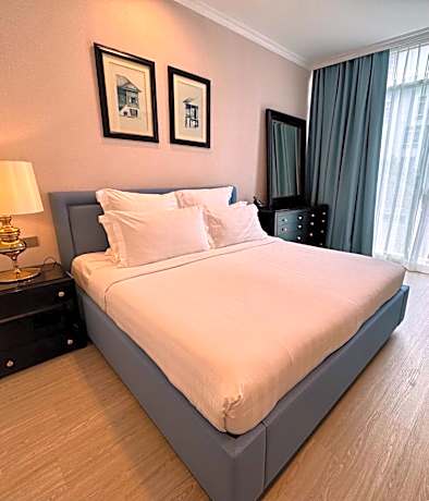 Superior One-Bedroom Suite