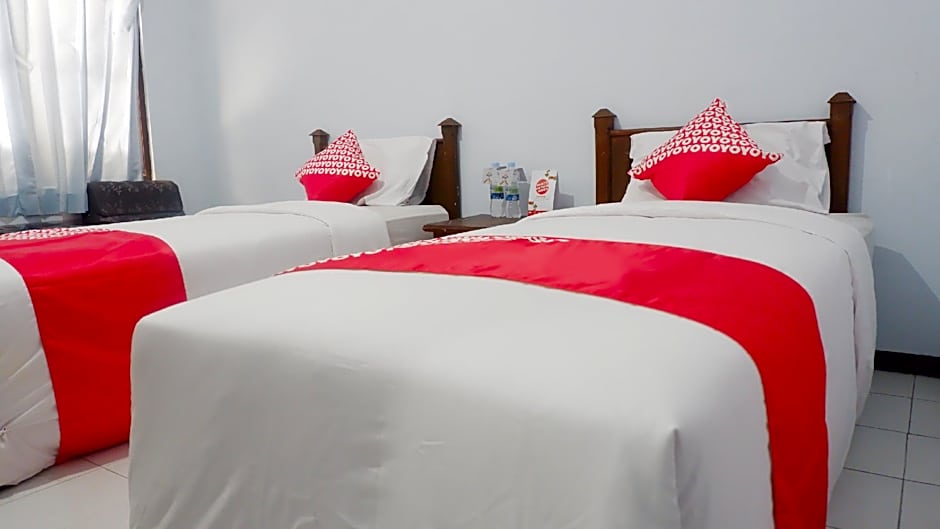 Hotel O Arjosari Near Plaza Araya Formerly Hotel Nugraha