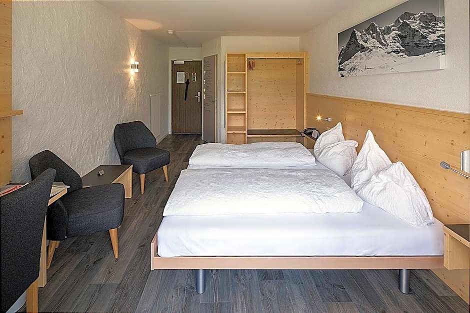 Jungfrau Lodge, Annex Crystal