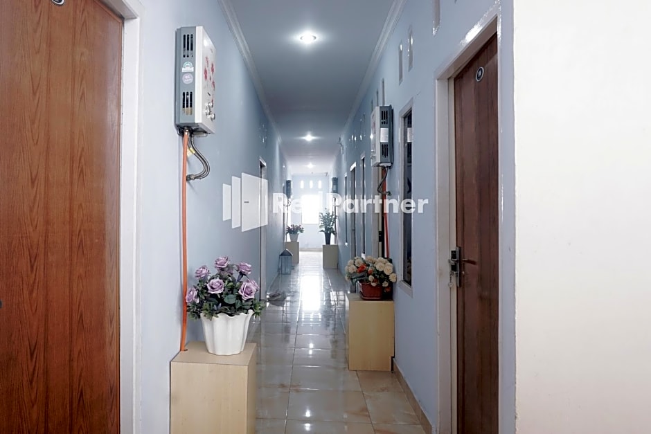 Tassa Homestay Syariah Mitra RedDoorz