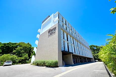 Karry CONDO CHURAUMI