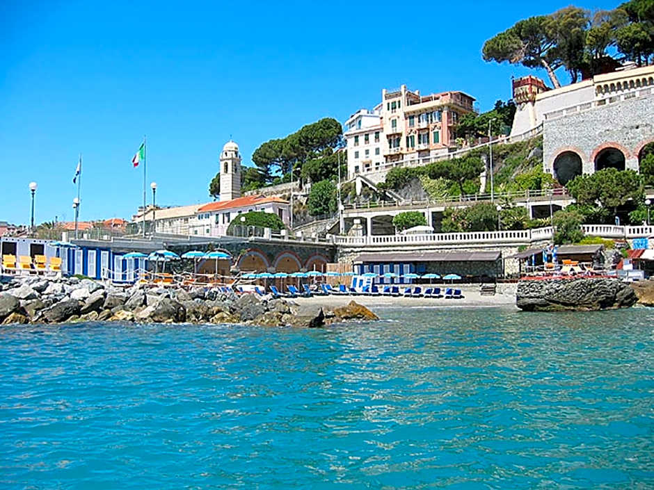 Hotel Tirreno