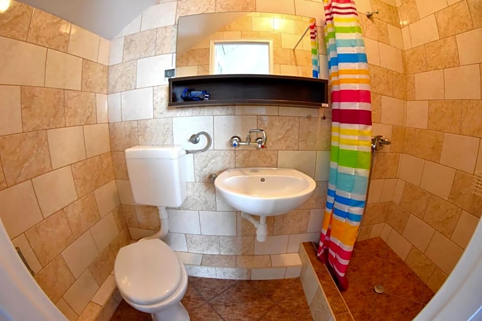 Pokoje go¿cinne Ewela