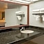 Rancho San Diego Inn & Suites