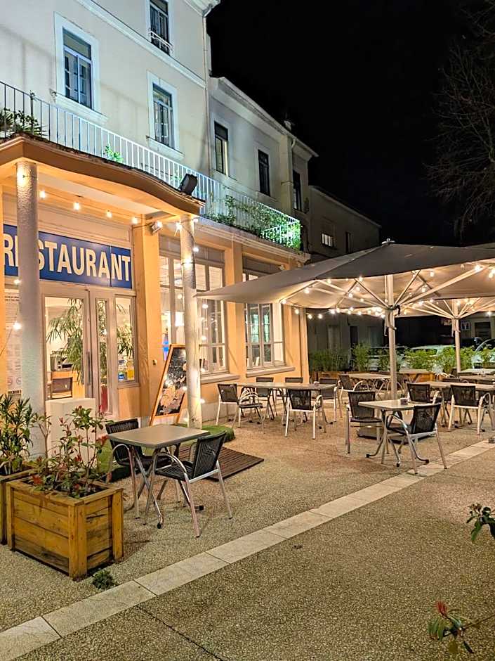 Kyriad Orange Centre