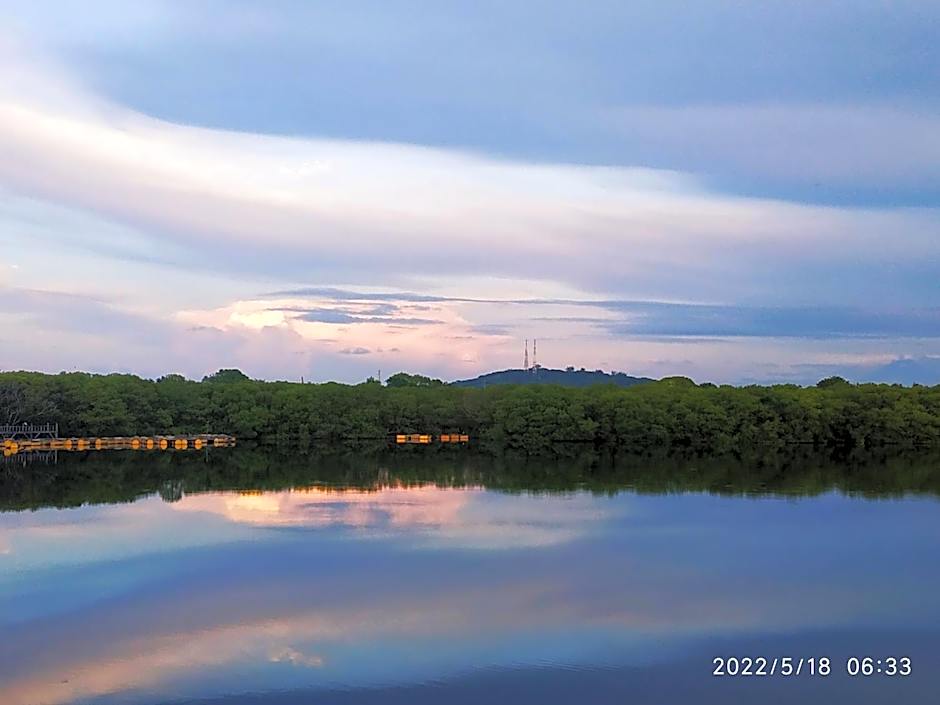 Kampung Meno Bungalows
