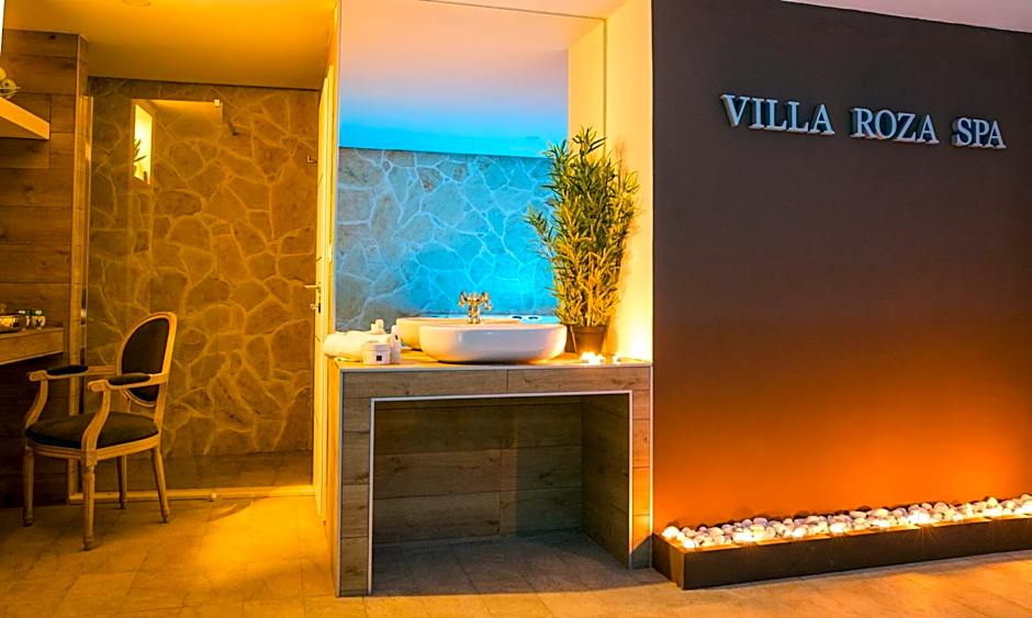 Apartments Villa Roza