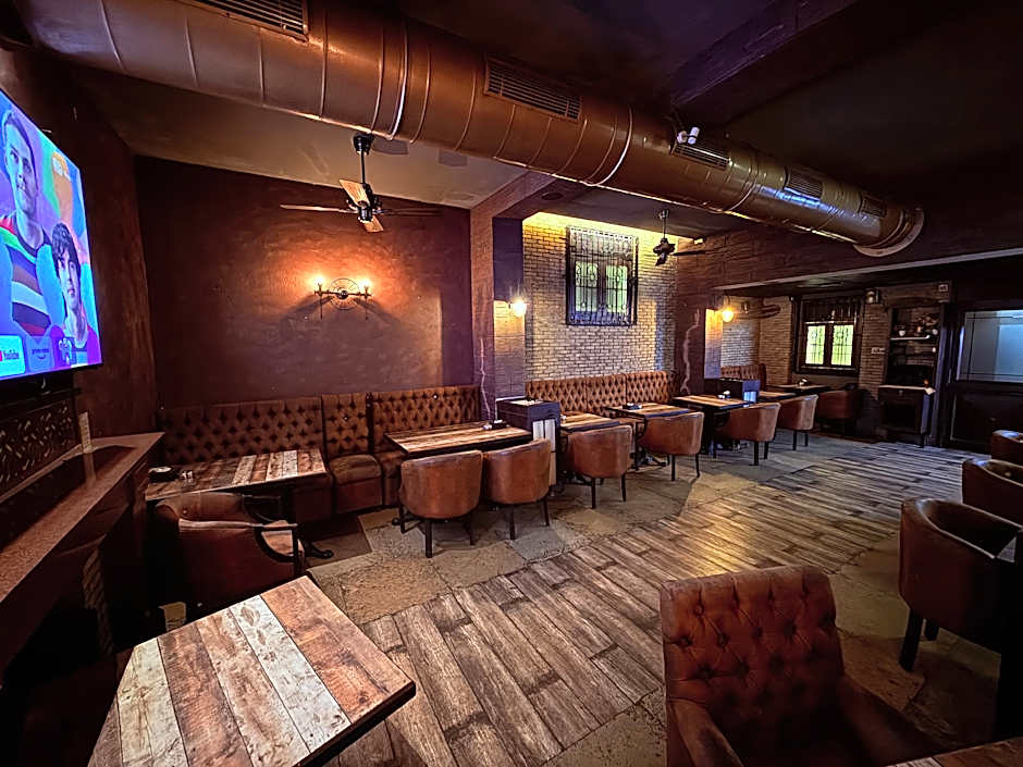 Hotel Alka Residency