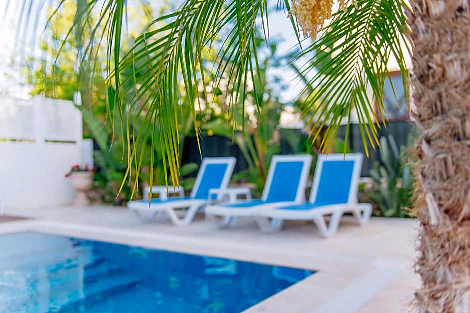 Via Farilya Hotel