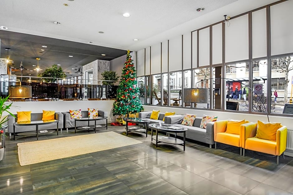 Neuchatel City Hotel
