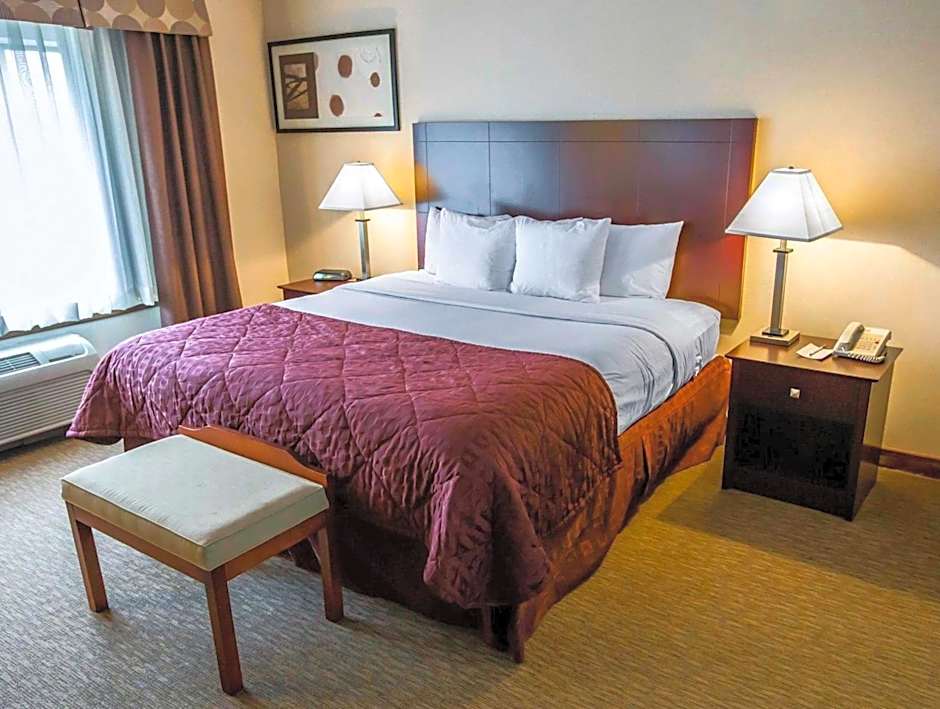 Comfort Inn & Suites