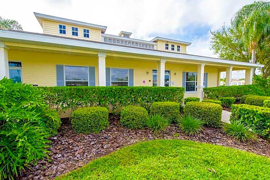 Coastal Imagination Sunny Dayz Oasis