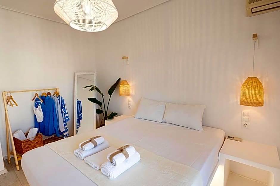 The White Rose Hotel