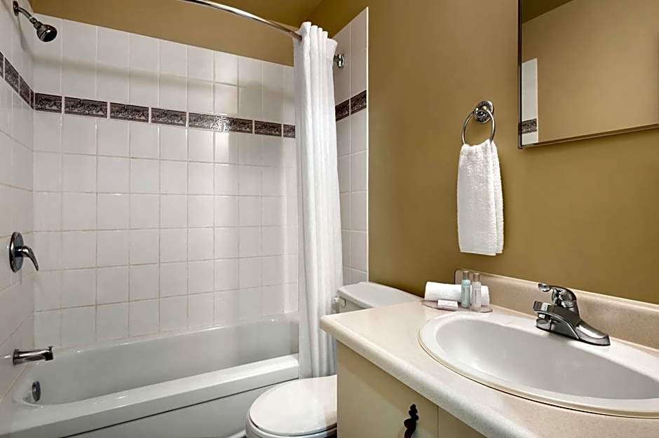 Travelodge by Wyndham Edson