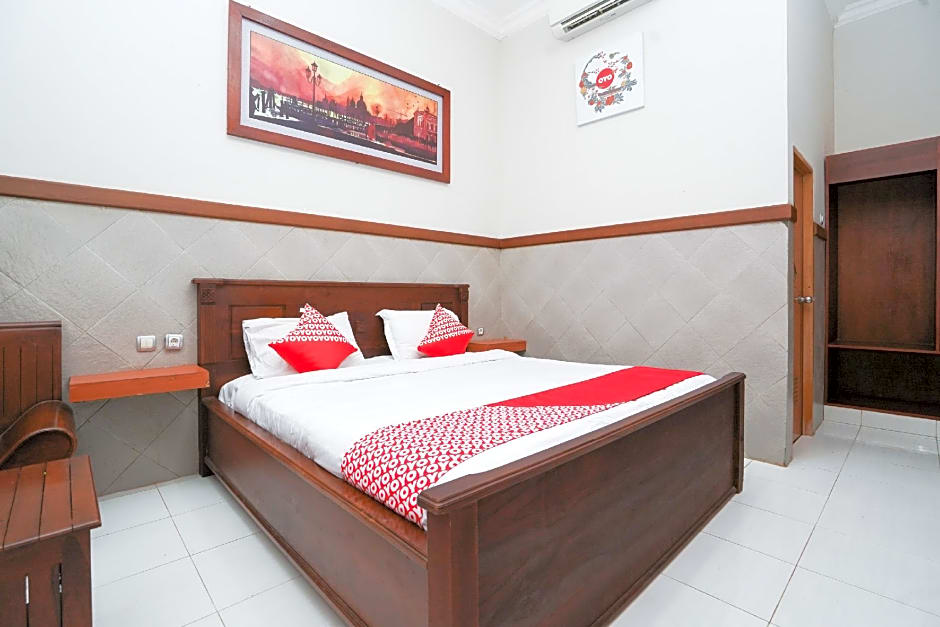 OYO 1588 Hotel Bintang