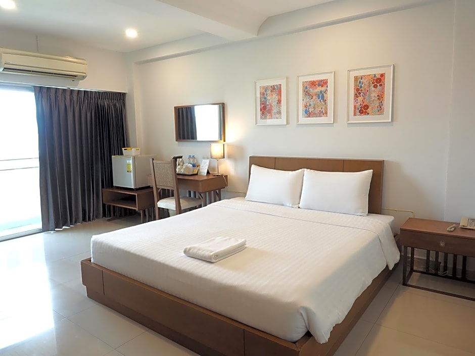 The Ivory, Suvarnabhumi Airport