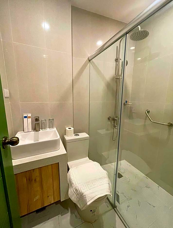 Sola Hotel and Sola Bed & Breakfast