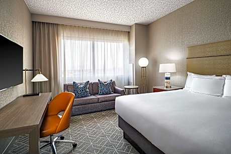 King Room with Peloton Bike