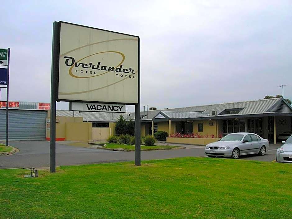 Overlander Hotel Motel