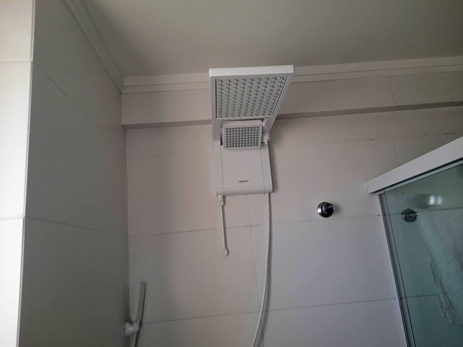 Apartamento no 20 piso com 90m2 e linda vista