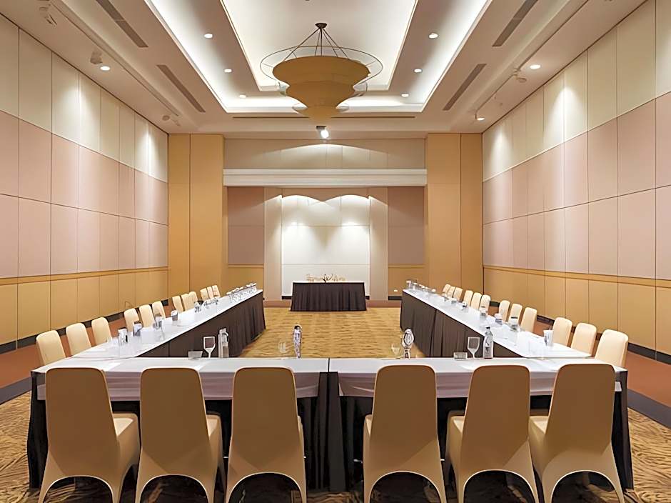 Hotel Santika Premiere Malang