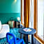 TRIBE Paris Clichy