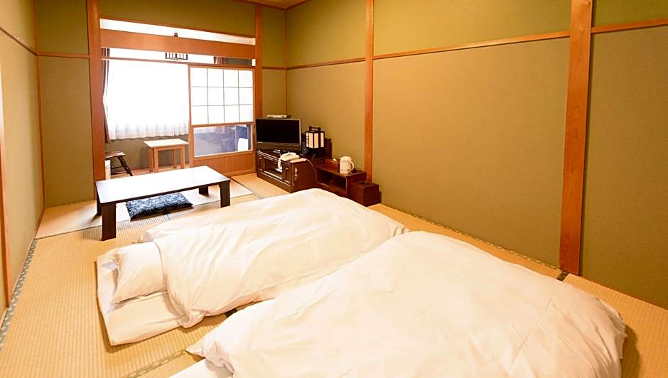 Business Hotel Kawakami Kumano